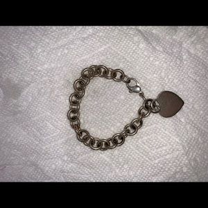 Tiffany’s Heart Pendant Bracelet